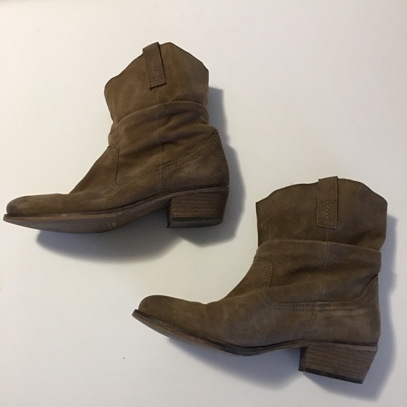 Steve Madden Shoes - Steve Madden Azzure Tan Slouchy Ankle Boots